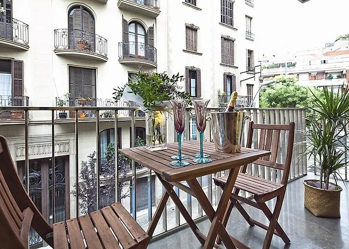Rentals - Sarria s Near Center